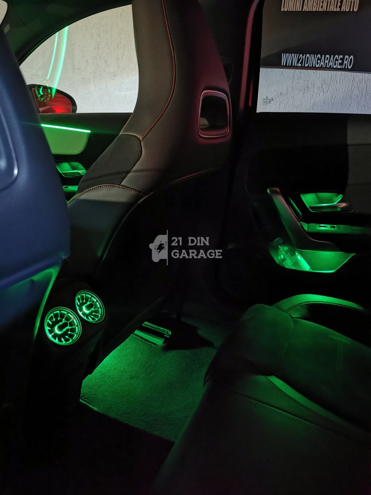 Set lumini ambientale dedicat control din navigatie compatibile cu Mercedes-Benz A-class / CLA W177 W118 ambientale originale benzi led banda led auto iluminat ambiental